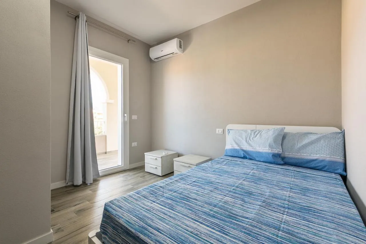 Сasa de vacaciones Villa Elizabeth House Villasimius Italia